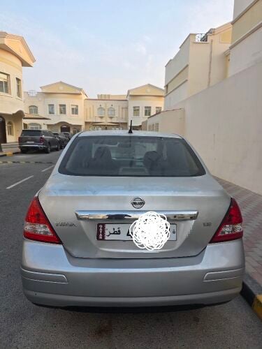 نيسان تيدا موديل ٢٠١١ للبيع