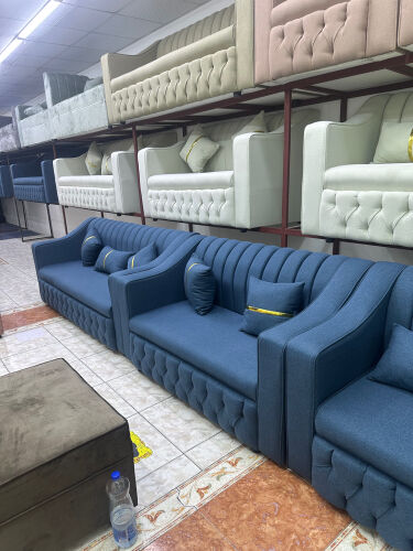 FOR SALE READYMADE SOFA 