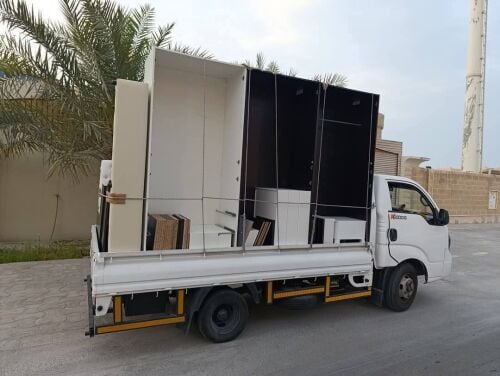 Moving home, office and furniture