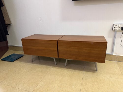 set of side table/night stand