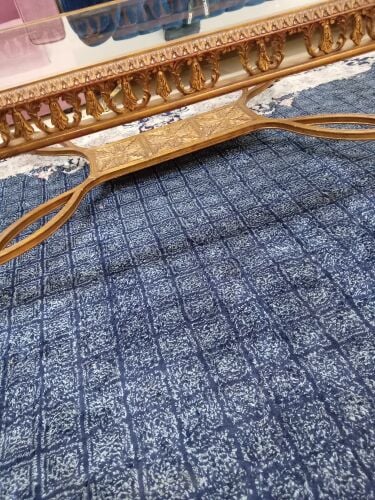طاولة