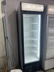ثلاجة باب واحد 