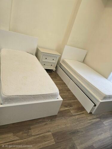 2 single beds & 4drawers