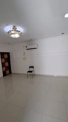 للايجار استديو الدفنة ممتاز