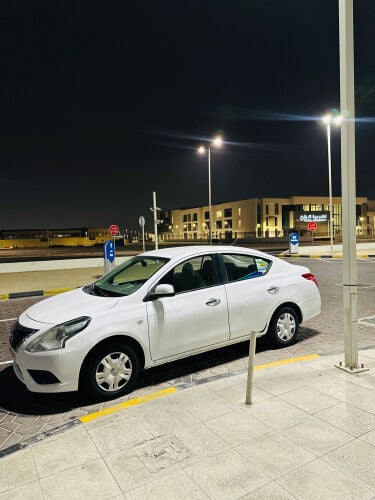 Nissan sunny 2022