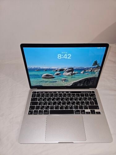 macbook pro m2