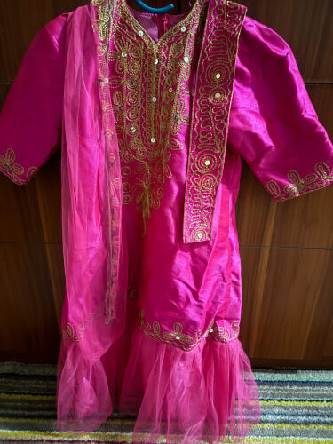 girls dress 