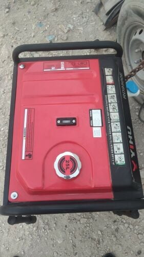 YIHU RD9500E Generator – 7.5 kW Max