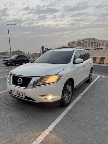 nissan pathfinder 