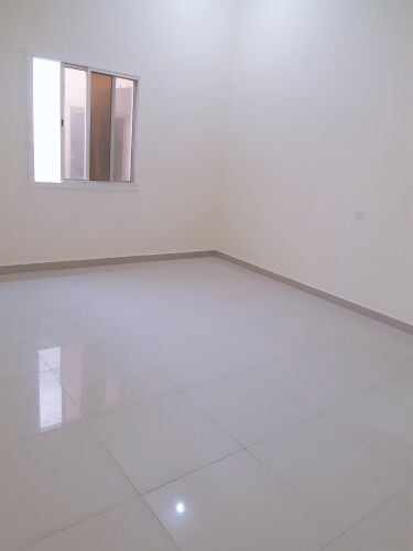 wide Studio in Rayan no commission