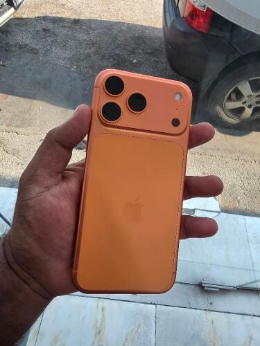 iPhone 17 pro max 2tb sim