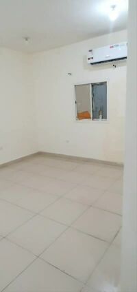 ستوديو بنت هاوس ب 1400 ام العمد !
