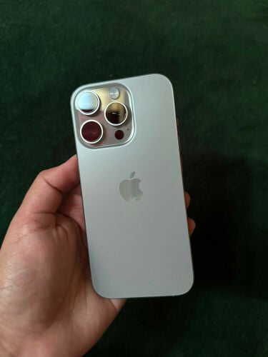 iphone 16 pro