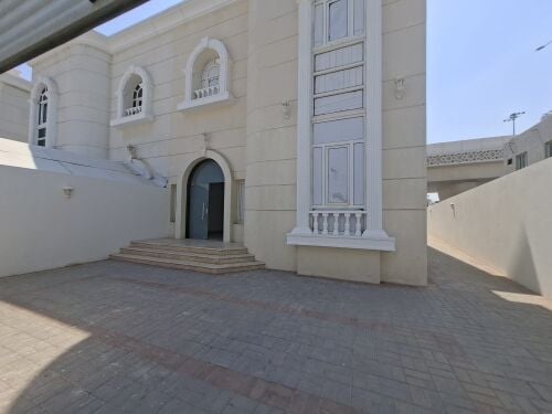 فيلا متلاصقة في الغرافة