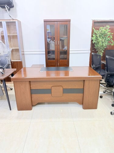 Used Office Furniture selling 