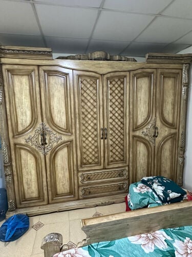 double bed+ cupboard dressing table