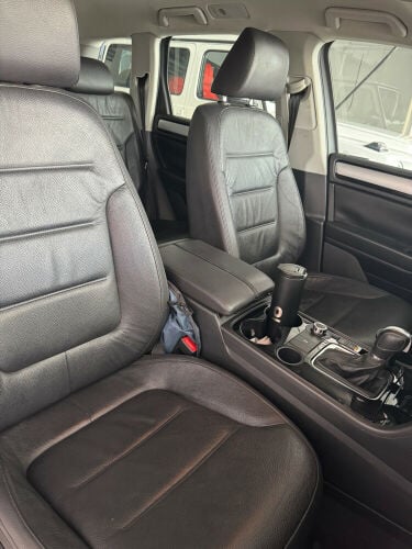2014 Volkswagen Touareg 
