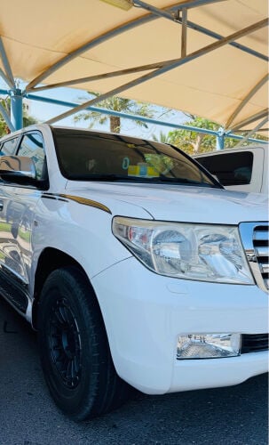 Land Cruiser GXR V8 