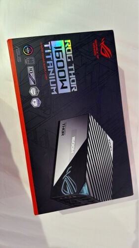 Rog Thor platinum II