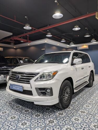 LEXUS LX 570 S 2015