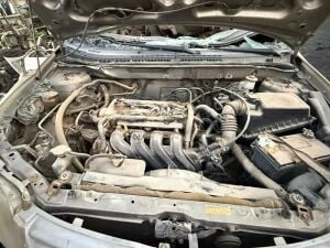 TOYOTA COROLLA 2005