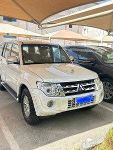 2013 Pajero v6 gls 3.8