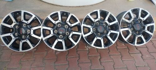 tundra trd original wheels