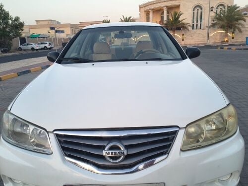 Nissan sunny japani