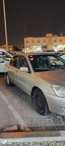Mitsubishi lancer