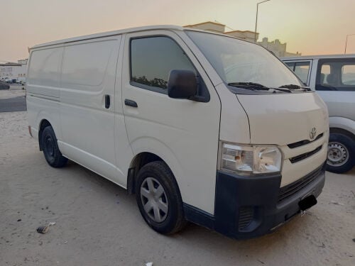 2021 HIACE LOW KM FOR SALE