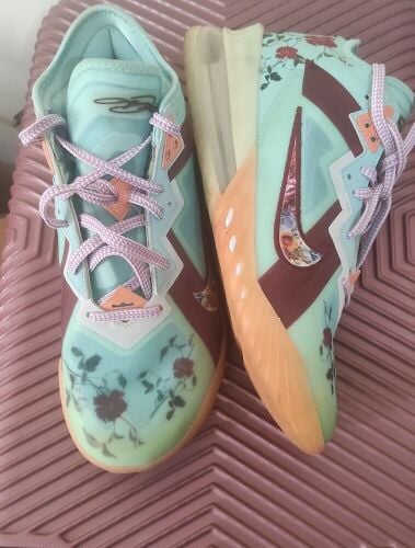 Nike Lebron 18 Low Floral Men's Bas