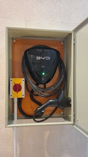 Av car charger installation working
