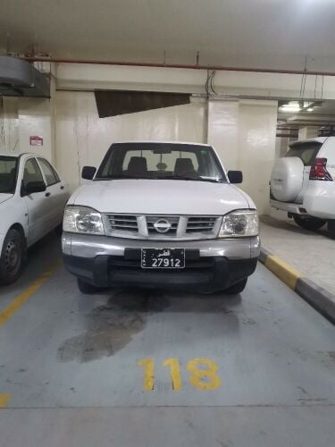 Nissan pick up