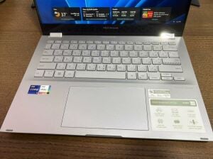 ASUS Vivobook S 14 Flip