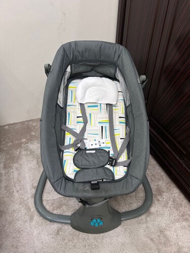  baby swing from ( bright starts )