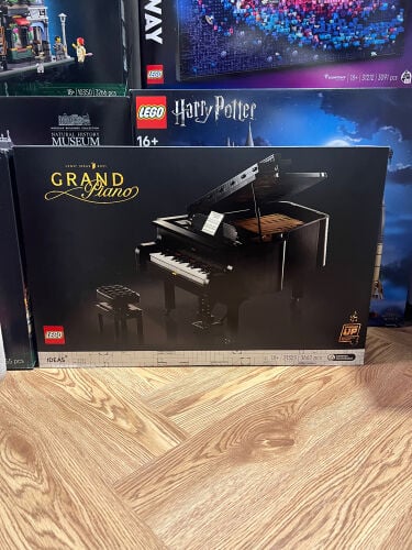  LEGO GRAND PIANO 