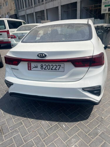 The car is in good condition, the engine and transmission are perfect, the AC is very cold. Family use Car All you need to do is fill up the tank and you're good to go. Registration valid until 21-03-2027