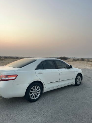 للبيع كامري 2011