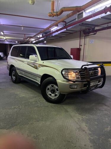 land cruiser vxr