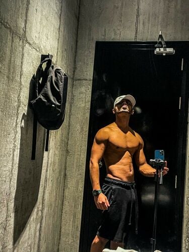 coach fitness and bodybuilding 