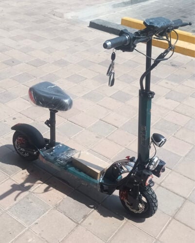 Electric scooter 48 volts