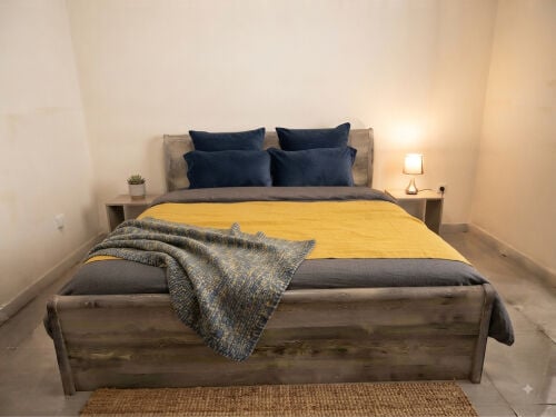    king size bed without mattress 