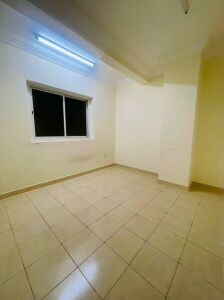 5 Ladies bedspaces Available Najma