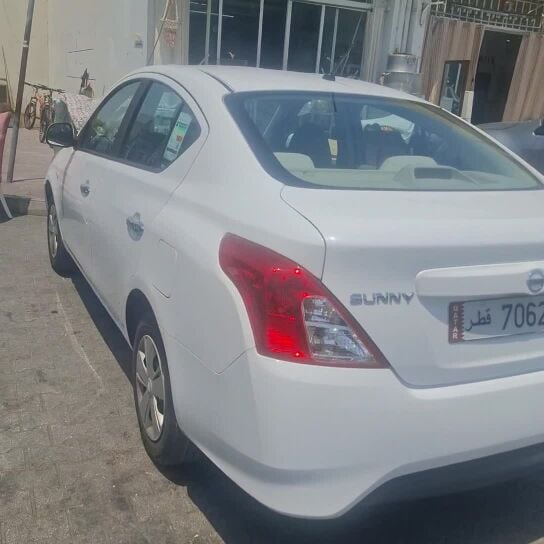 Nissan sunny