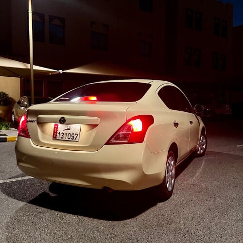 Nissan Sunny 2014