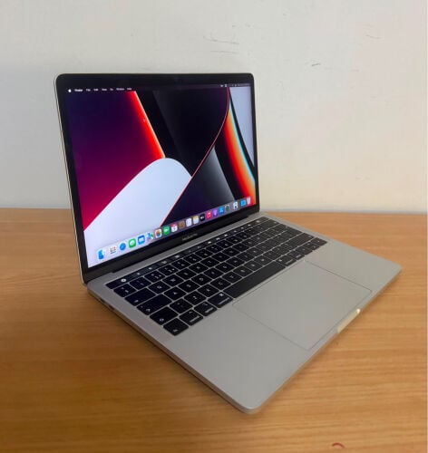MacBook Pro 2018 – Touch Bar USA 