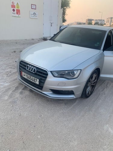 Audi A3 model 2015. 