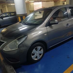 Nissan sunny 2015