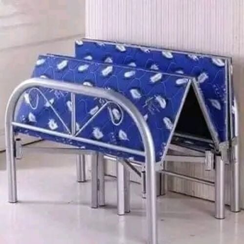 بيع وتصنيع سرير مفرد ومزدوج.