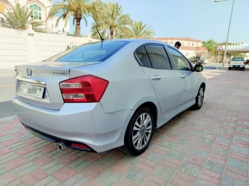 Honda city 2012 every think well